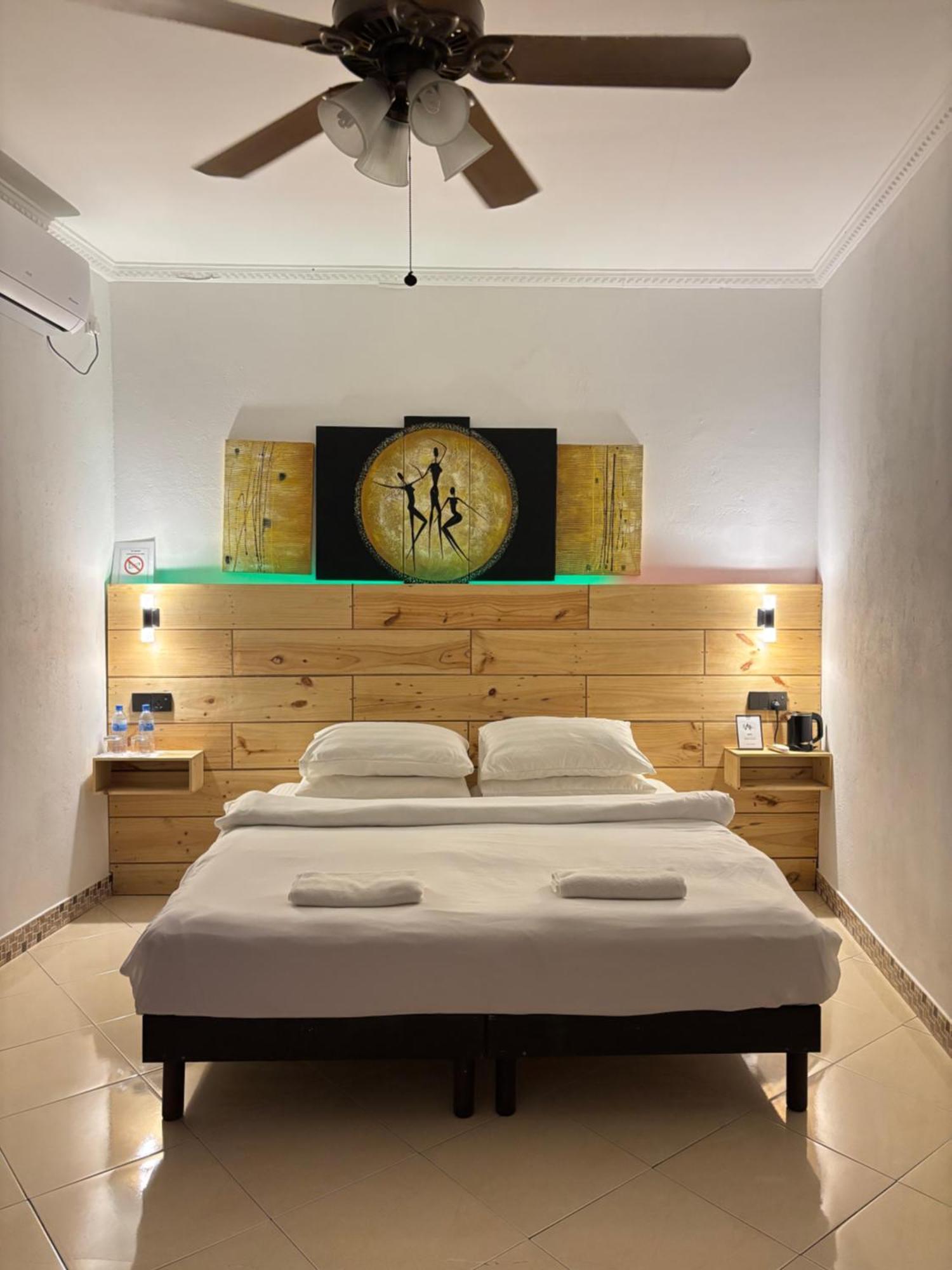 Aloha Inn ヒンマフシ島 エクステリア 写真